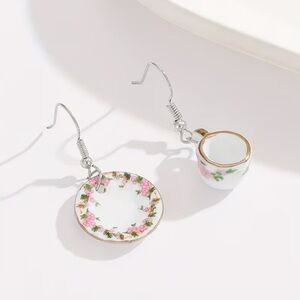 NEW Floral Tea Cup and Saucer Earrings ☕️ A6-194